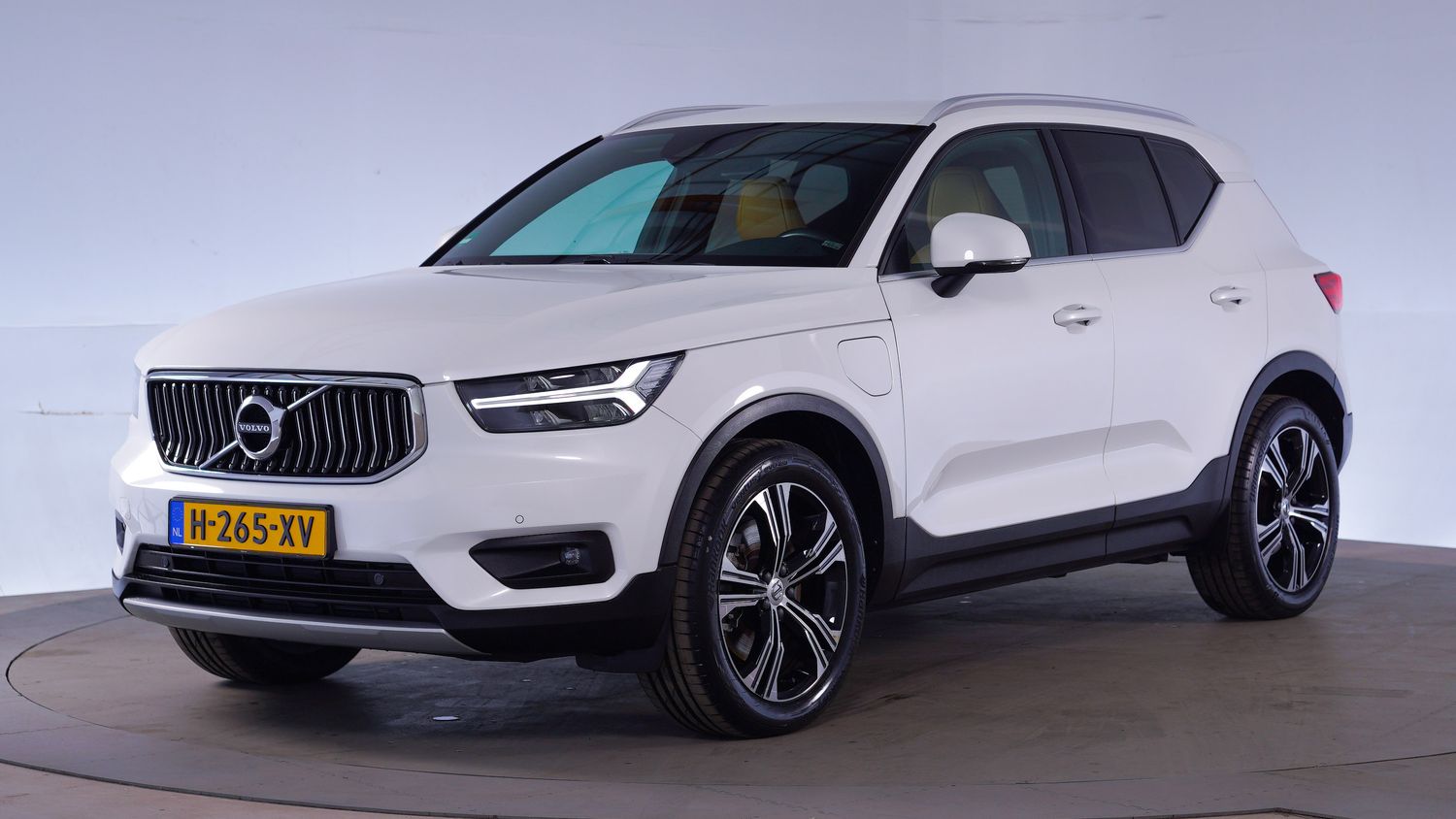 Volvo XC40 SUV / Terreinwagen 2020 H-265-XV 1