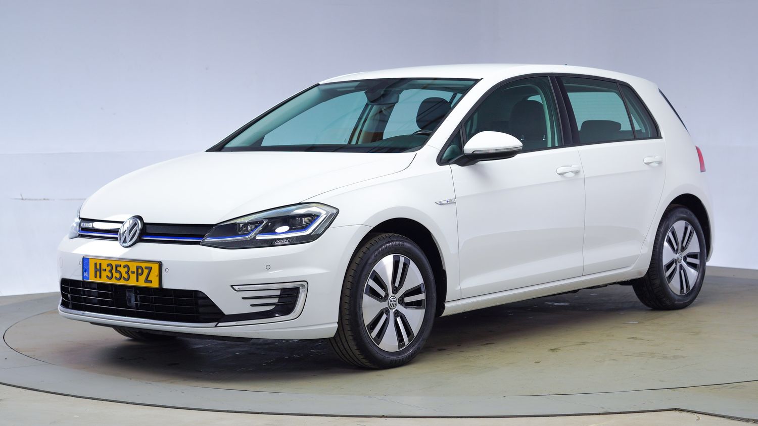 Volkswagen e-Golf Hatchback 2020 H-353-PZ 1