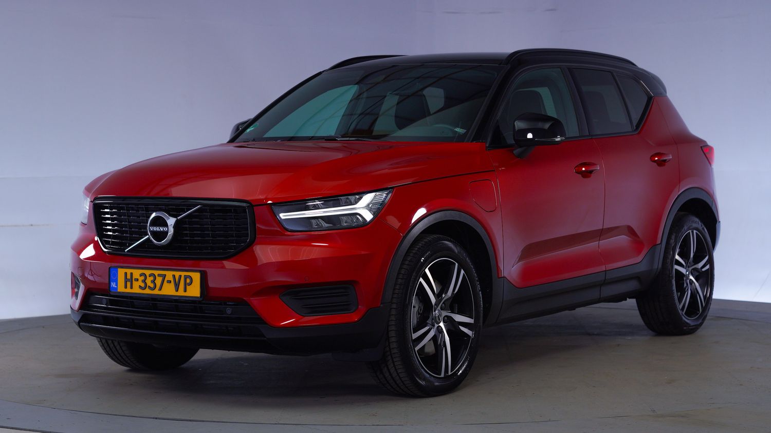 Volvo XC40 SUV / Terreinwagen 2020 H-337-VP 1