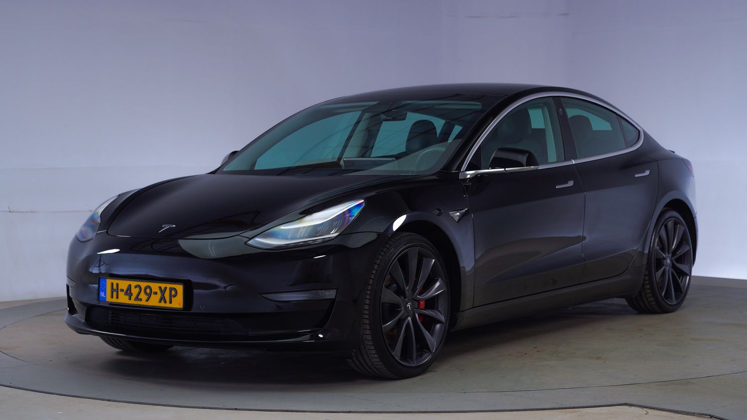 Tesla Model 3 Hatchback 2019 H-429-XP 1