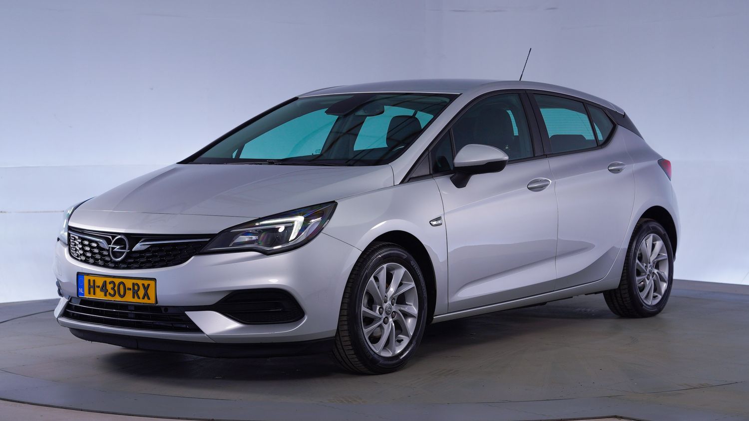 Opel Astra Hatchback 2020 H-430-RX 1