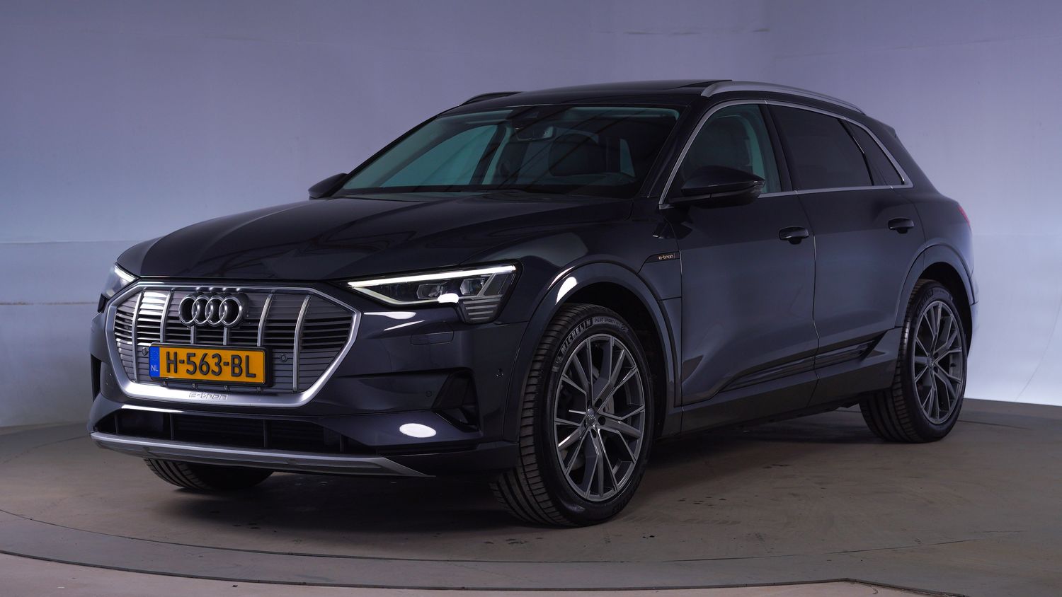 Audi E-Tron SUV / Terreinwagen 2019 H-563-BL 1