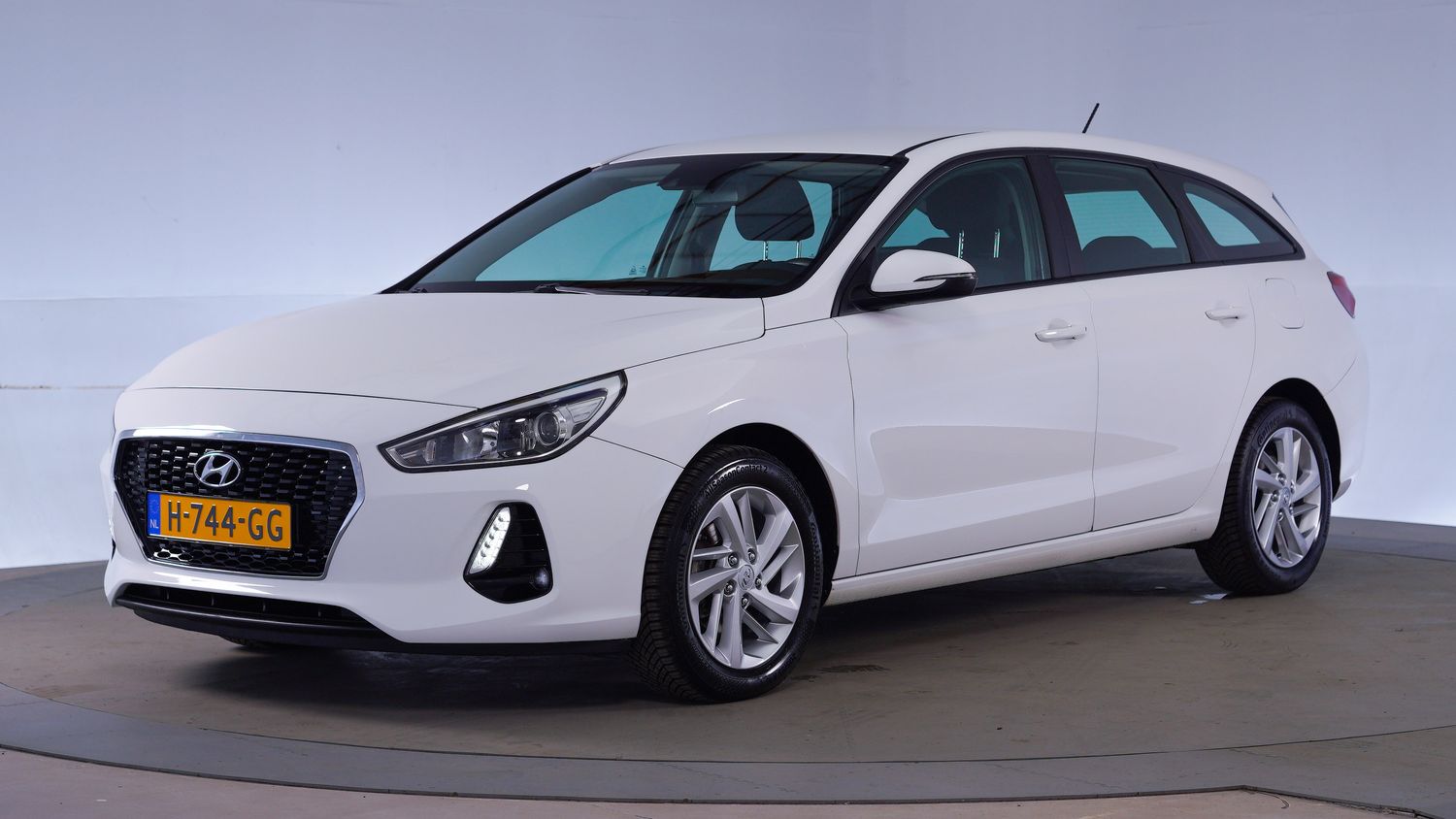 Hyundai i30 Station 2017 H-744-GG 1