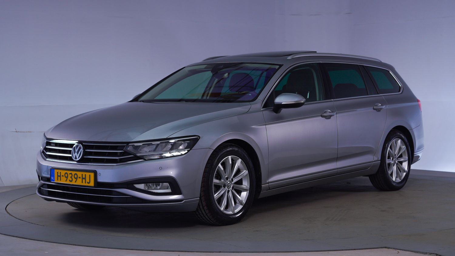 Volkswagen Passat Station 2020 H-939-HJ 1