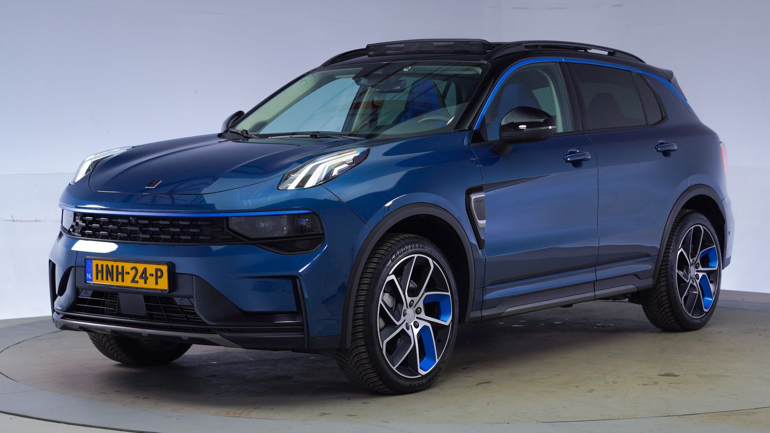 Lynk & Co 01 SUV / Terreinwagen 2022 HNH-24-P 1