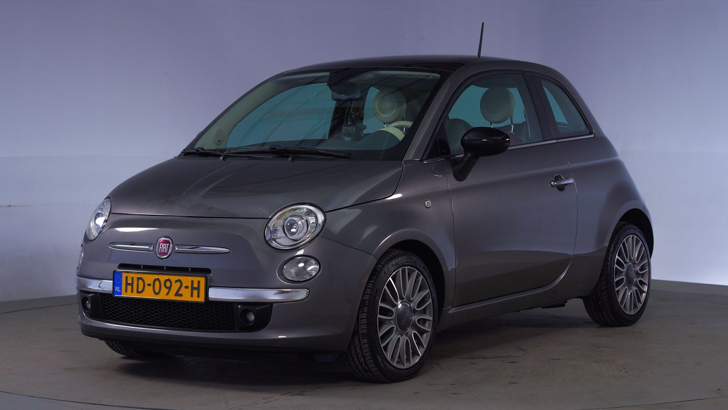 Fiat 500 Hatchback 2015 HD-092-H 1