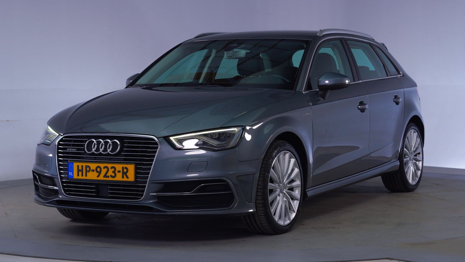 Audi A3 Hatchback 2015 HP-923-R 1