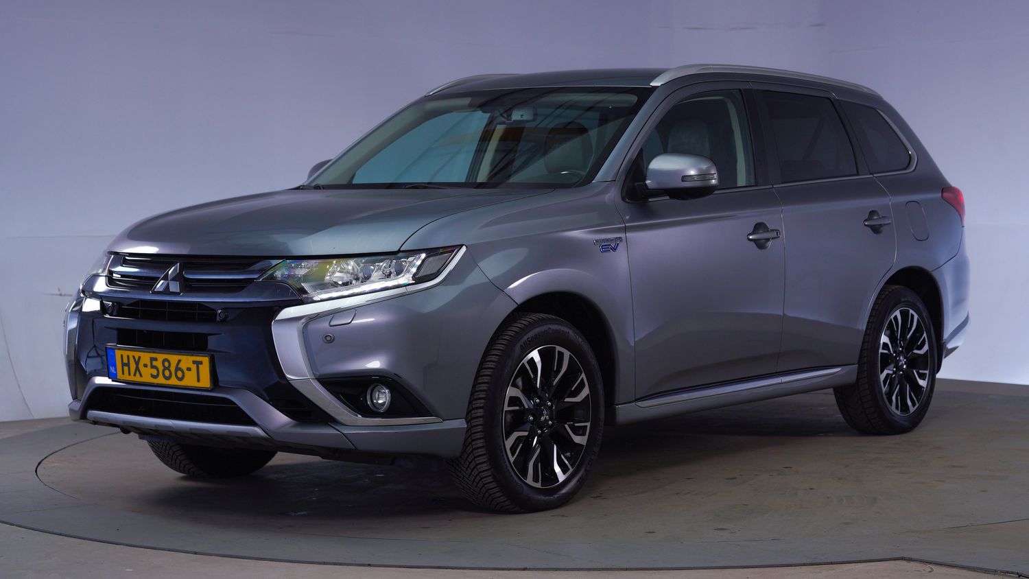 Mitsubishi Outlander SUV / Terreinwagen 2015 HX-586-T 1