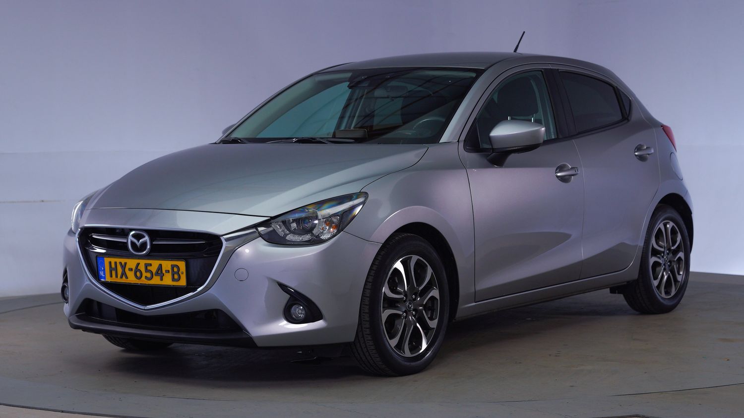 Mazda 2 Hatchback 2016 HX-654-B 1