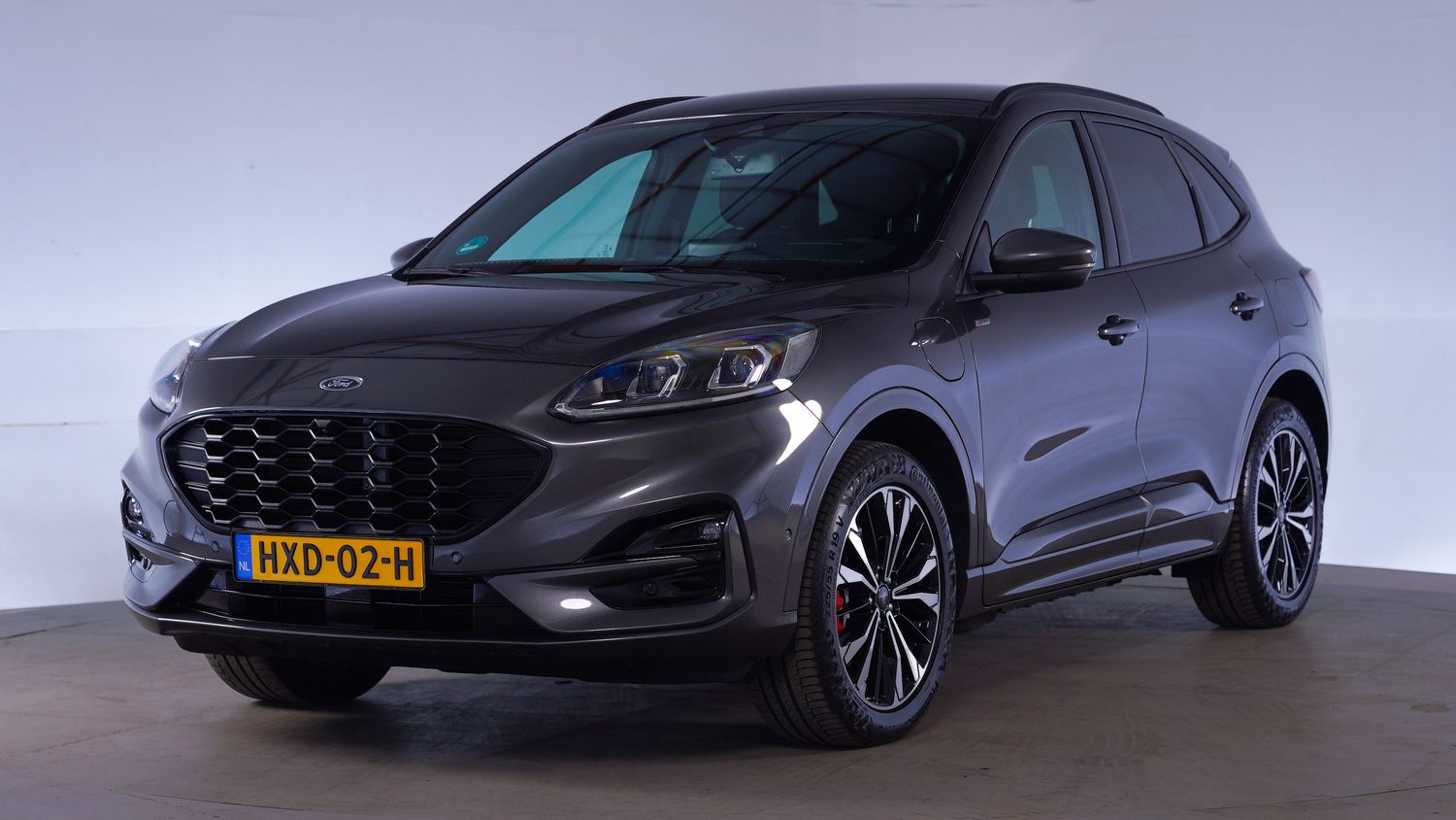 Ford Kuga SUV / Terreinwagen 2021 HXD-02-H 1