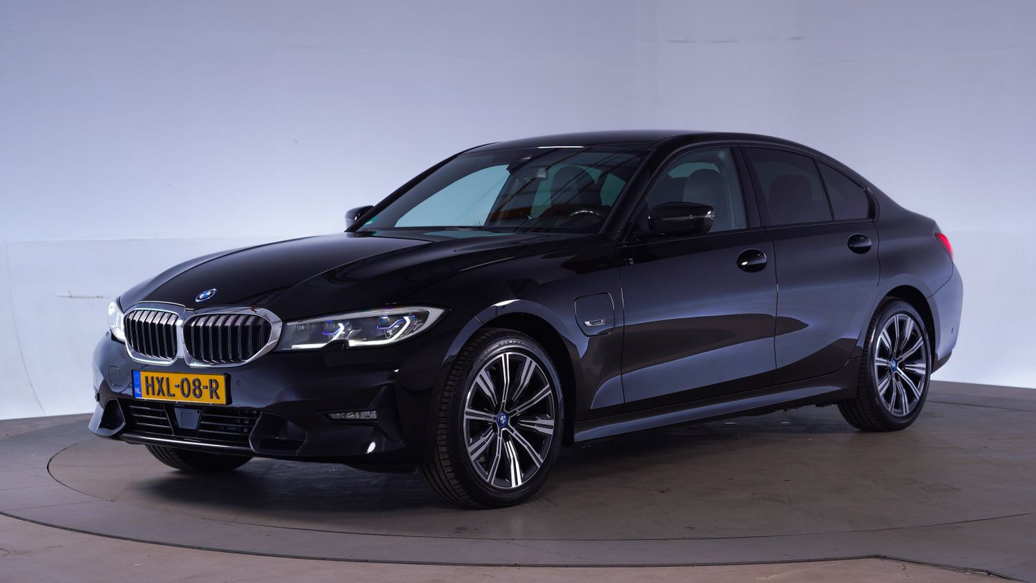 BMW 3-serie Sedan 2021 HXL-08-R 1