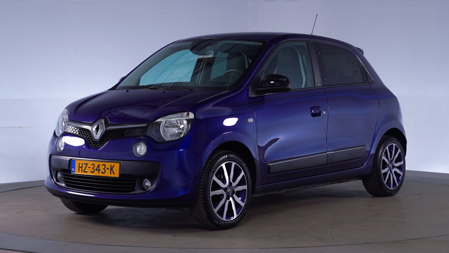 Renault Twingo Hatchback 2016 HZ-343-K 1