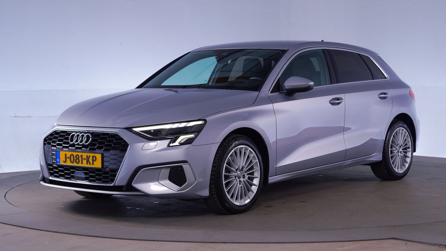 Audi A3 Hatchback 2020 J-081-KP 1