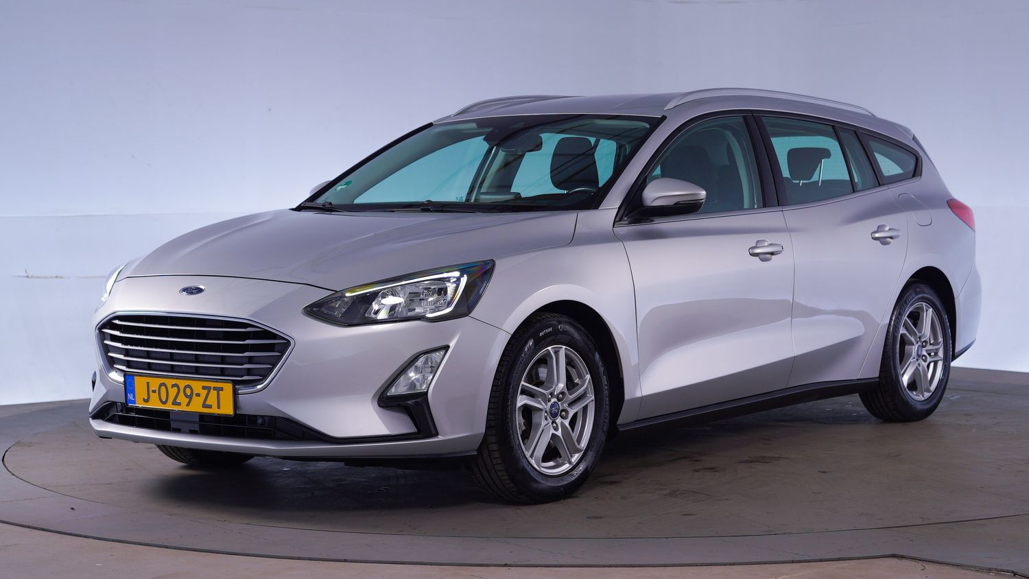 Ford Focus Station 2020 J-029-ZT 1