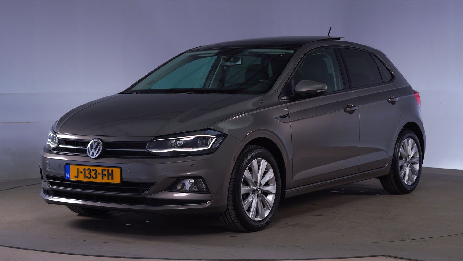 Volkswagen Polo Hatchback 2020 J-133-FH 1