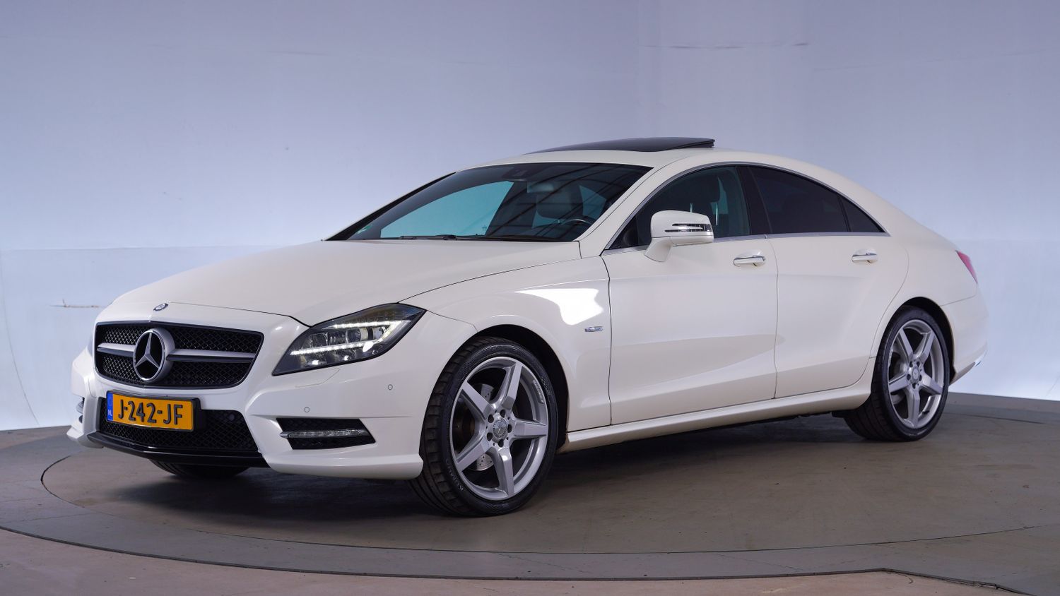 Mercedes-Benz CLS-klasse Sedan 2012 J-242-JF 1