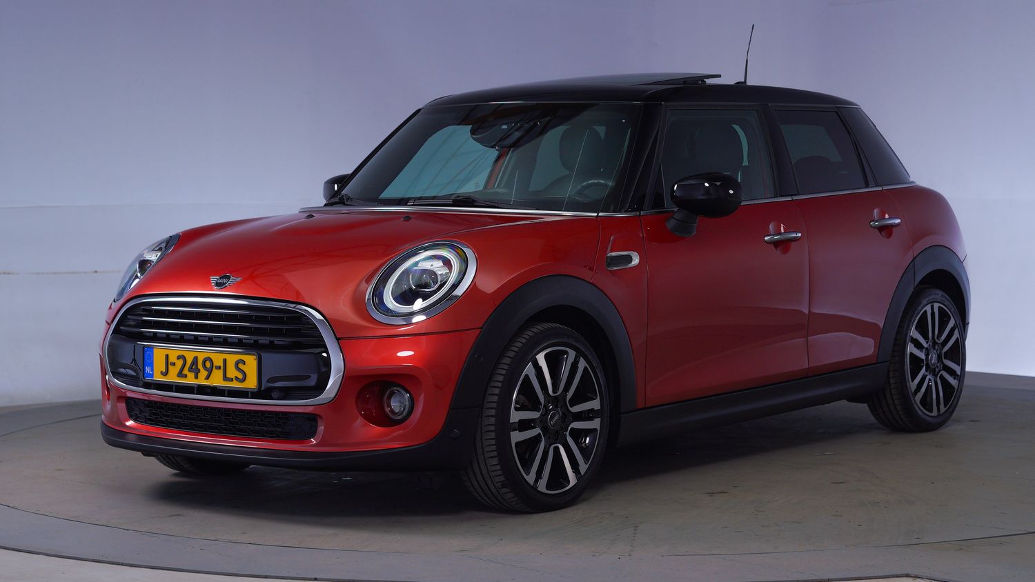 Mini Cooper Hatchback 2020 J-249-LS 1