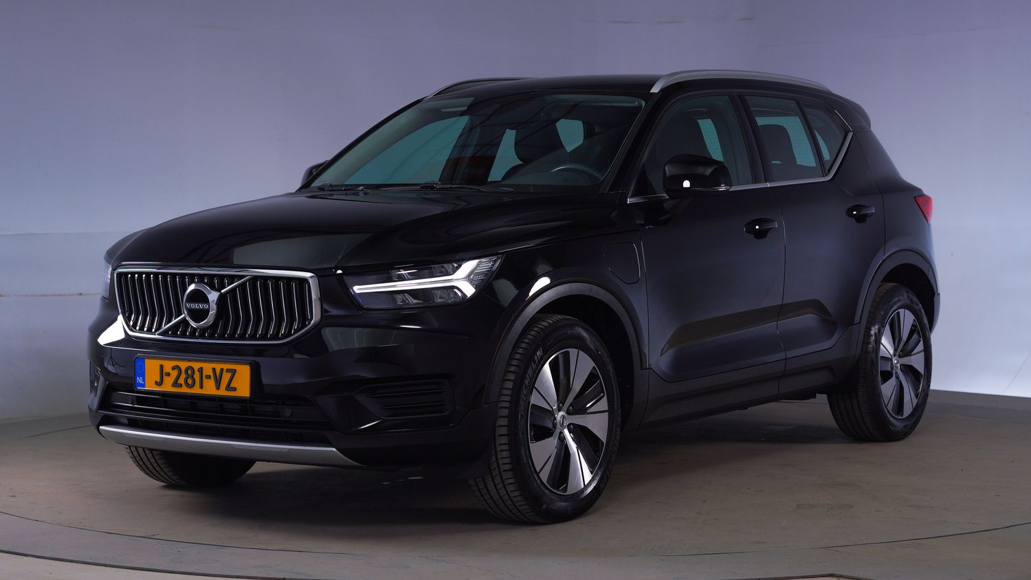 Volvo XC40 SUV / Terreinwagen 2020 J-281-VZ 1