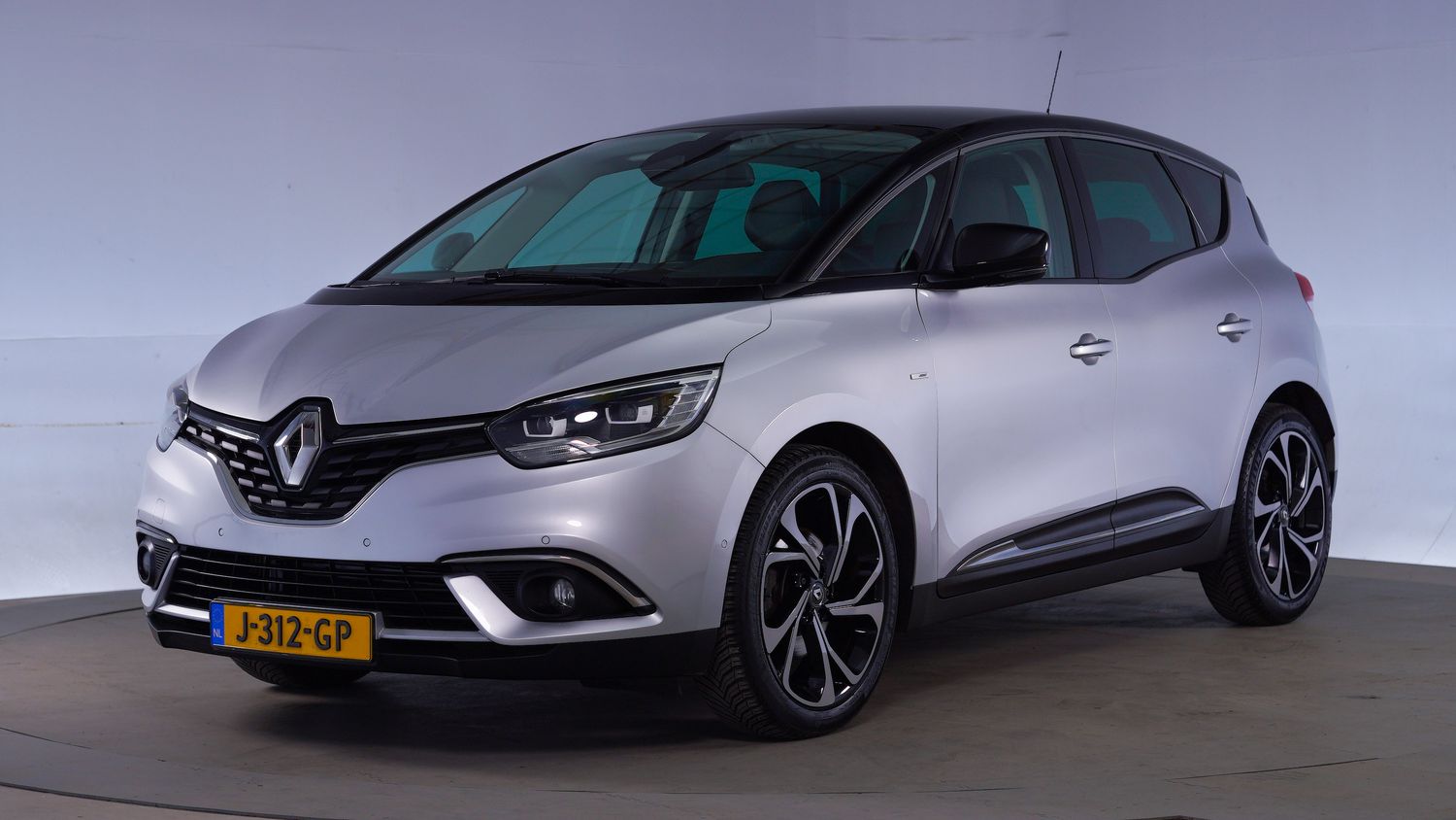 Renault Scénic MPV 2019 J-312-GP 1