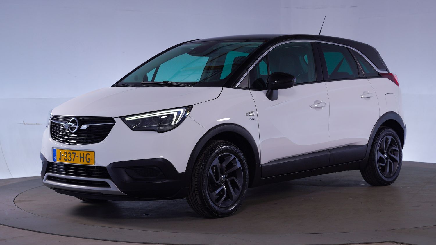 Opel Crossland X SUV / Terreinwagen 2020 J-337-HG 1