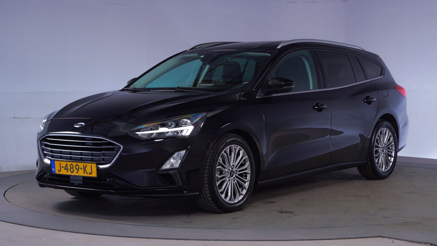 Ford Focus Hatchback 2020 J-489-KJ 1