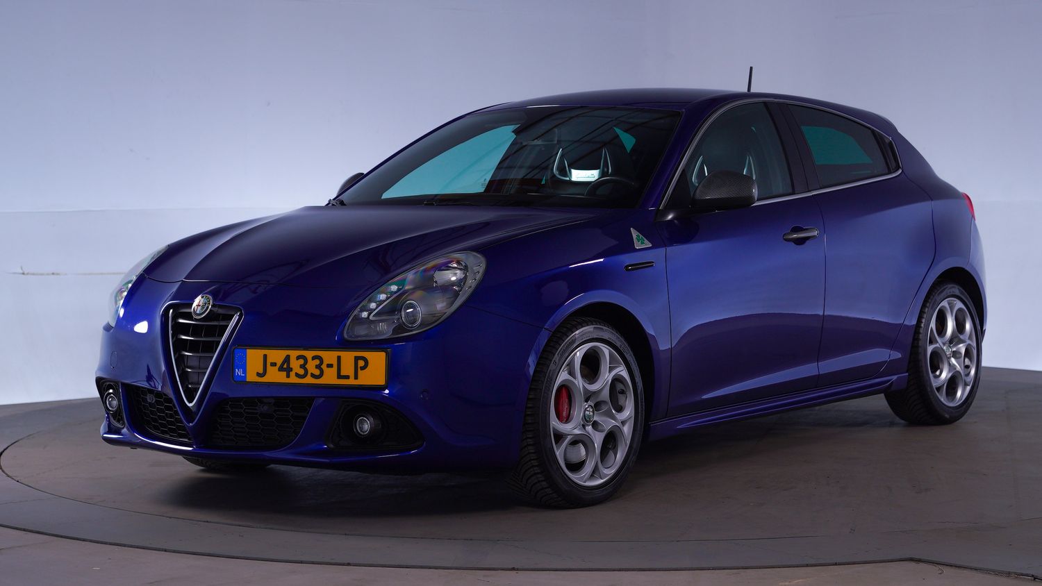 Alfa Romeo Giulietta Hatchback 2015 J-433-LP 1