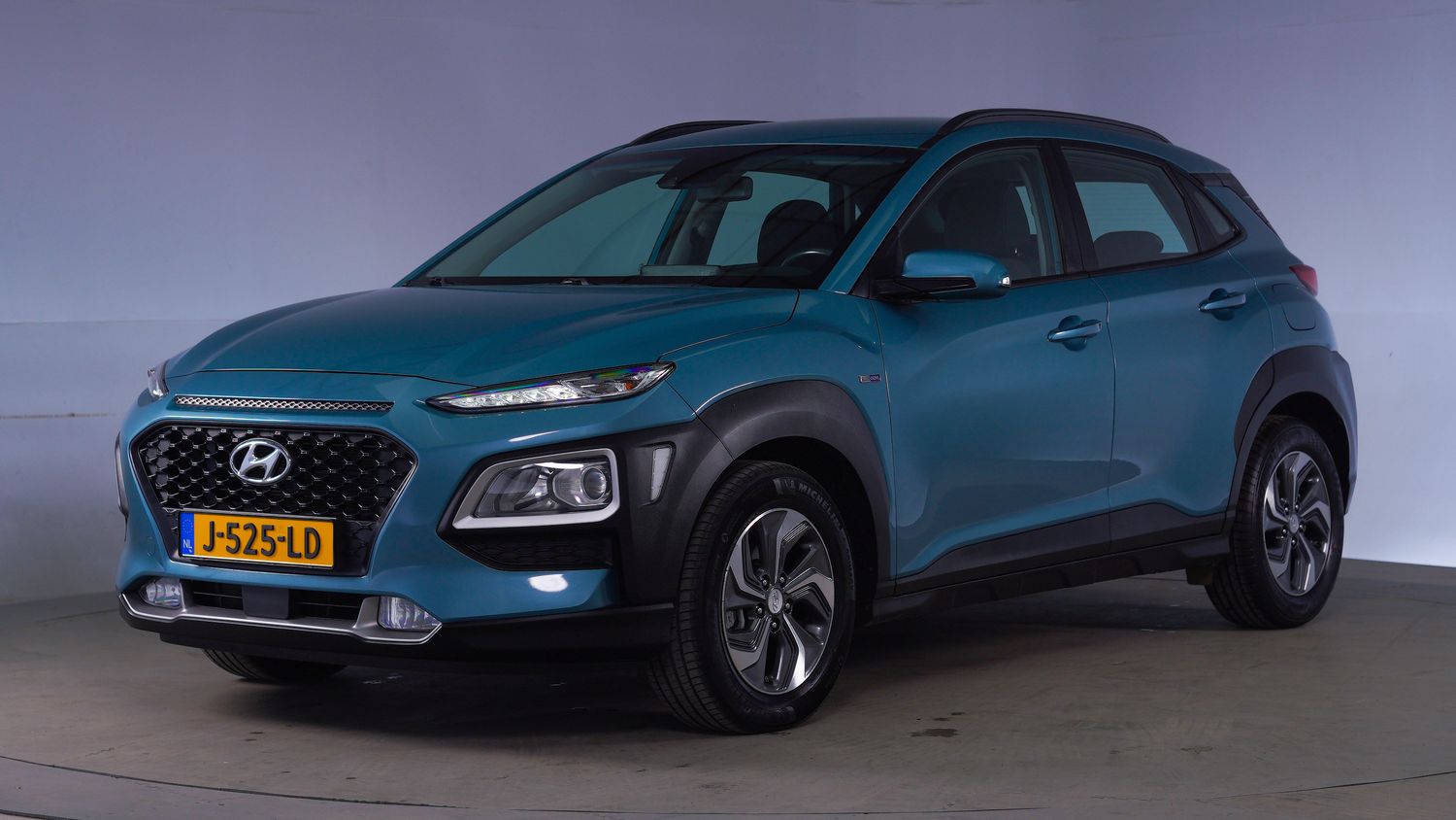 Hyundai Kona Hatchback 2020 J-525-LD 1