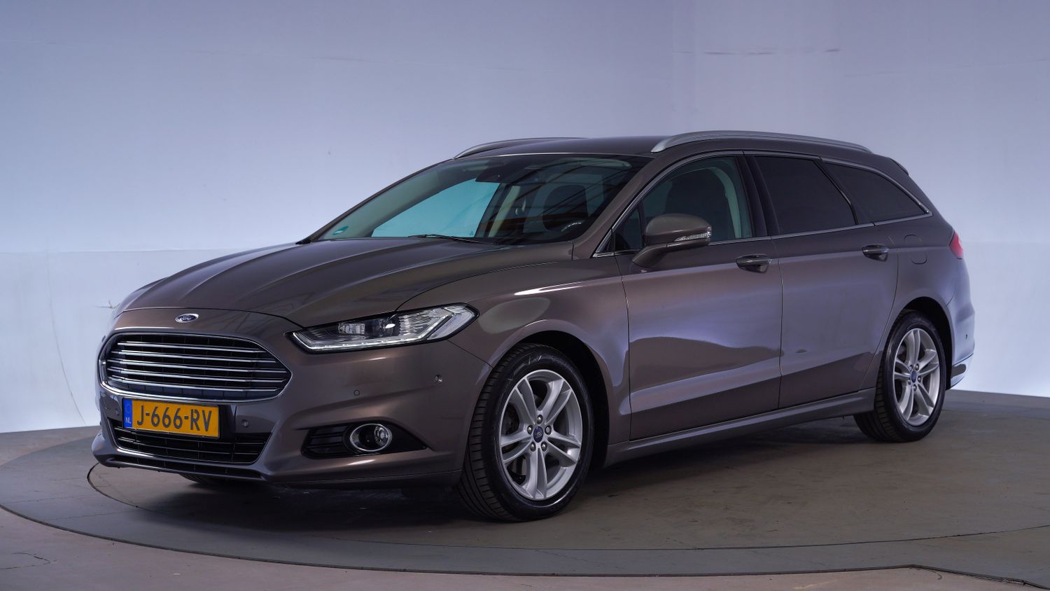 Ford Mondeo Station 2015 J-666-RV 1