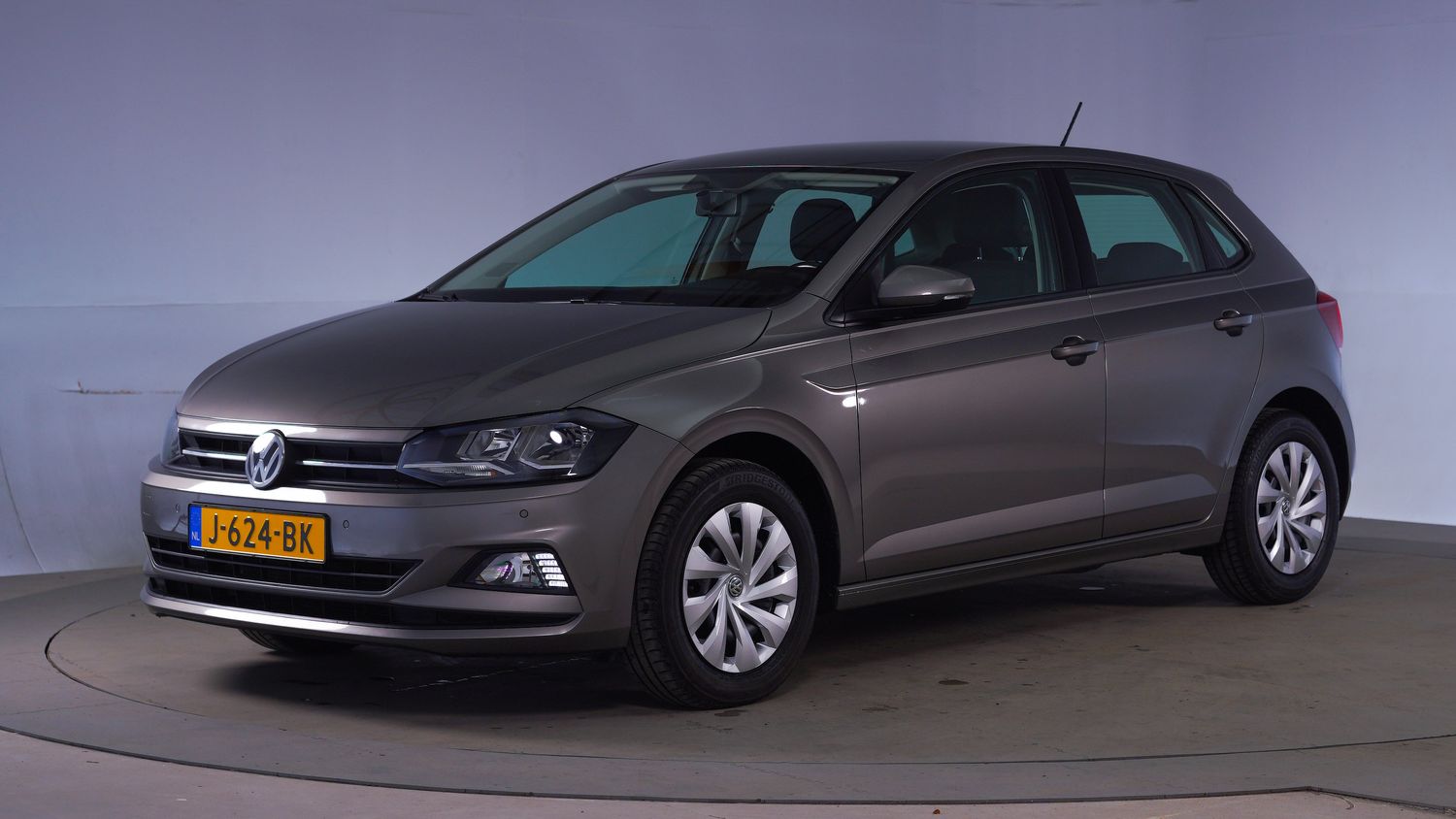 Volkswagen Polo Hatchback 2020 J-624-BK 1