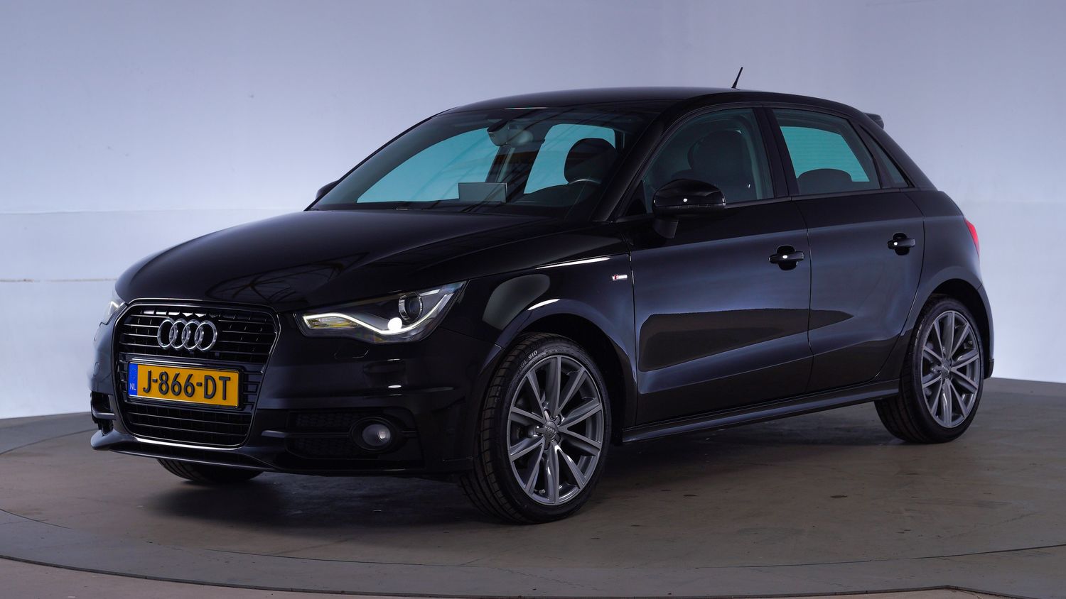 Audi A1 Hatchback 2014 J-866-DT 1