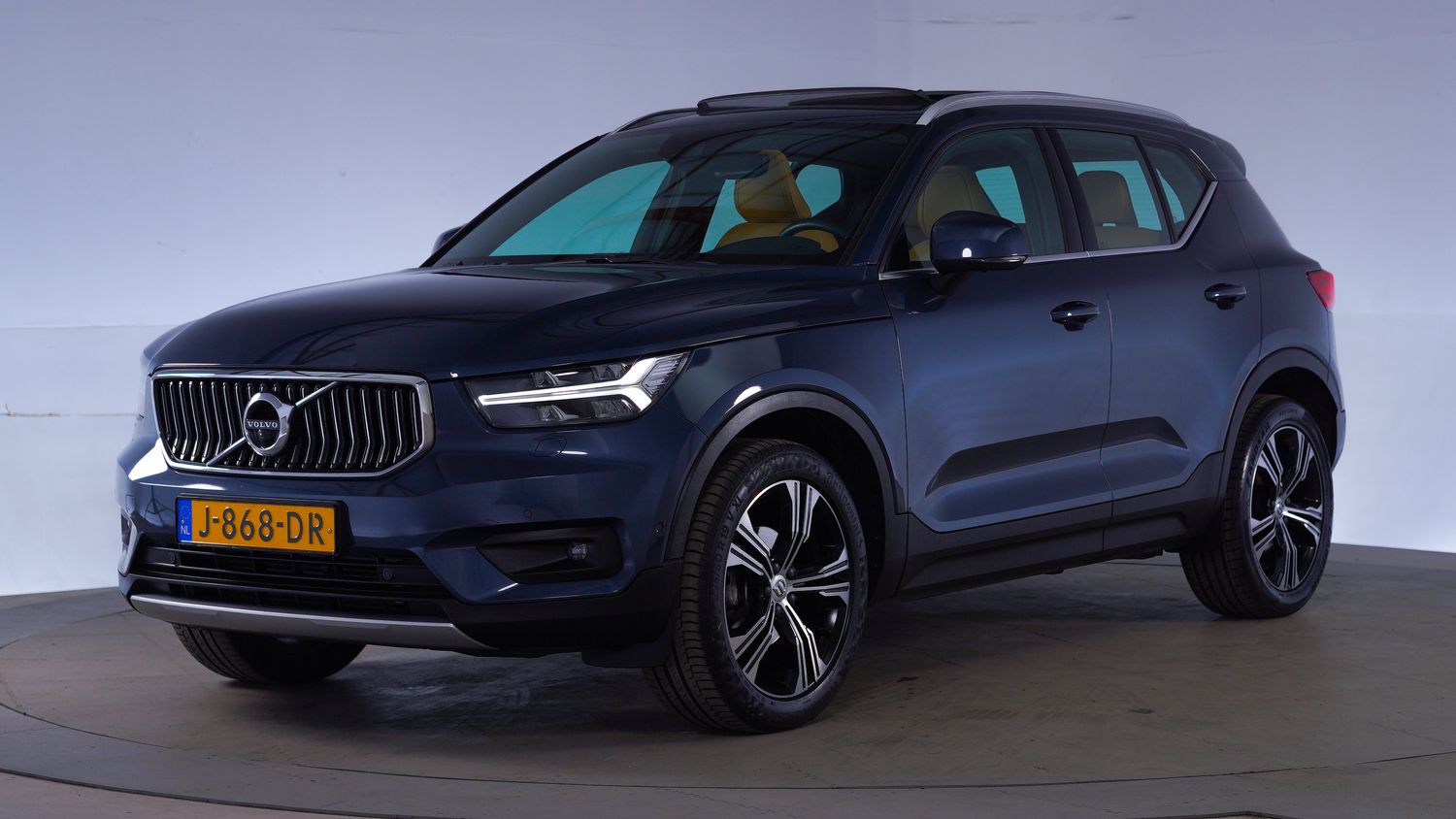 Volvo XC40 SUV / Terreinwagen 2020 J-868-DR 1