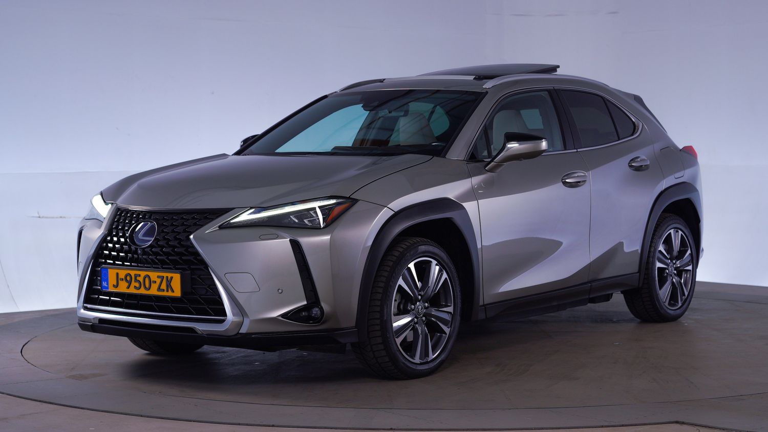 Lexus UX SUV / Terreinwagen 2020 J-950-ZK 1