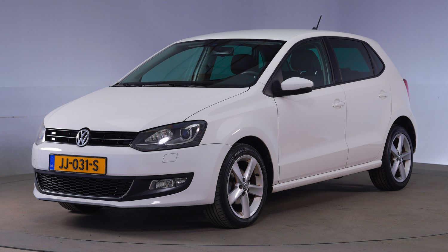 Volkswagen Polo Hatchback 2012 JJ-031-S 1