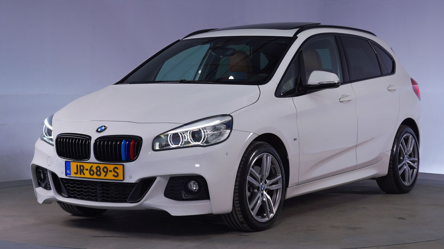 BMW 2-serie Active Tourer MPV 2016 JR-689-S 1