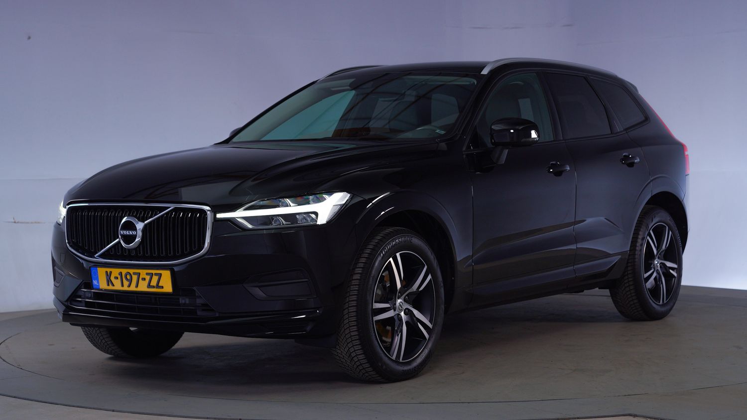 Volvo XC60 SUV / Terreinwagen 2019 K-197-ZZ 1