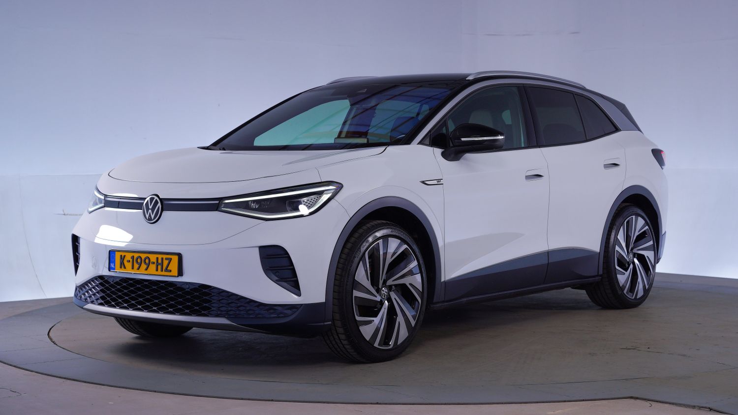 Volkswagen ID.4 Hatchback 2020 K-199-HZ 1
