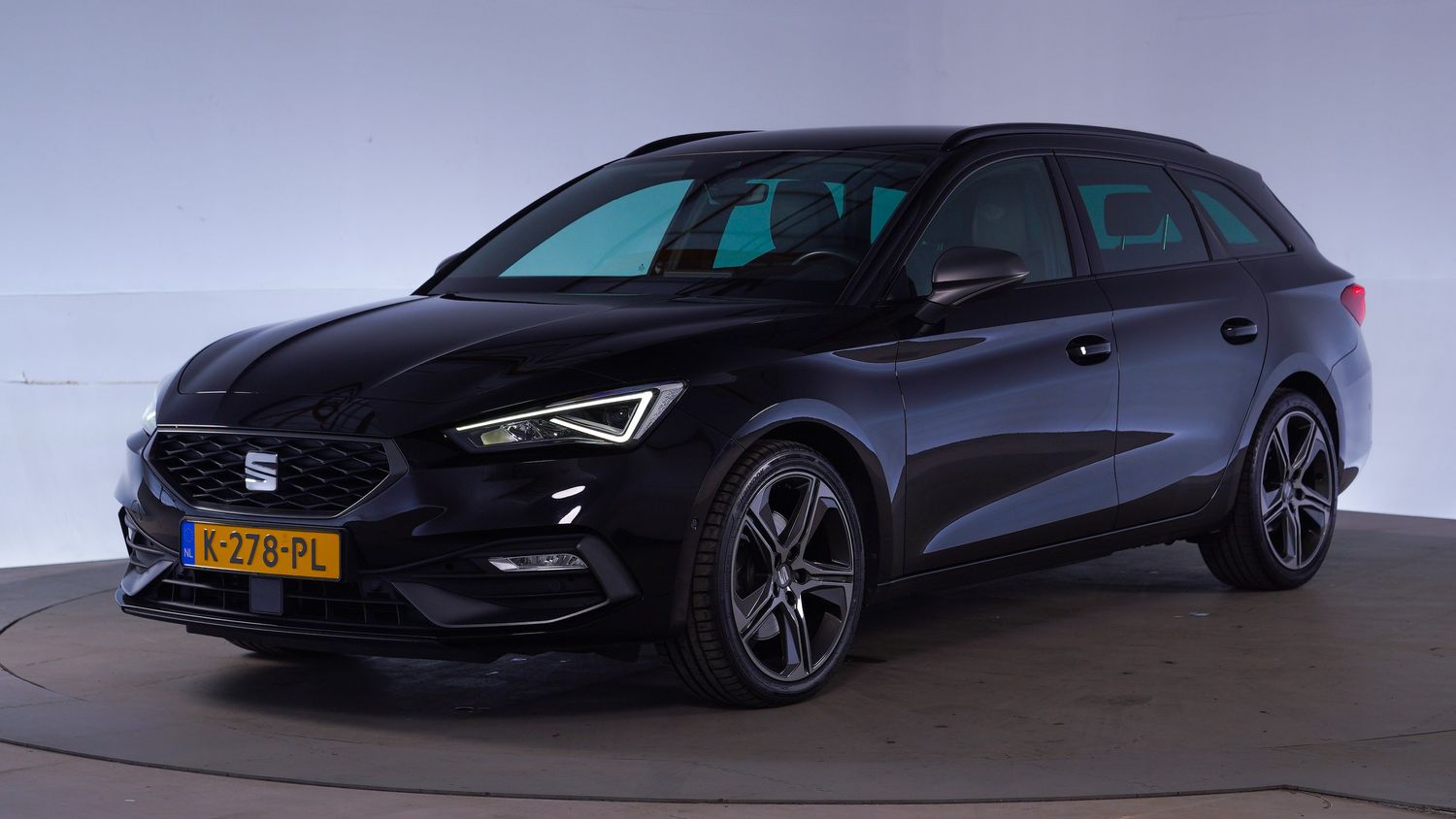 Seat Leon Station 2021 K-278-PL 1