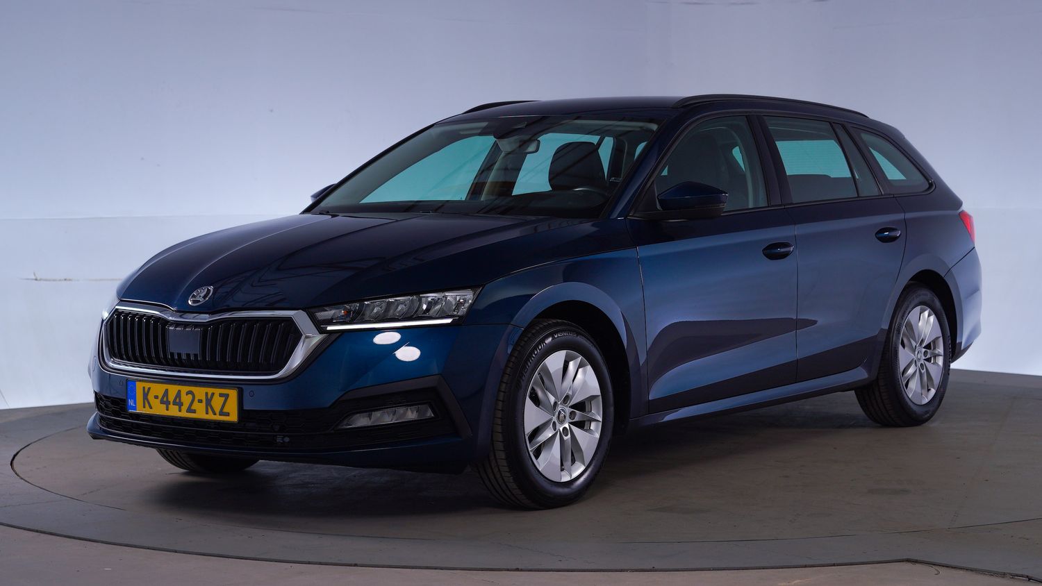 Skoda Octavia Station 2021 K-442-KZ 1