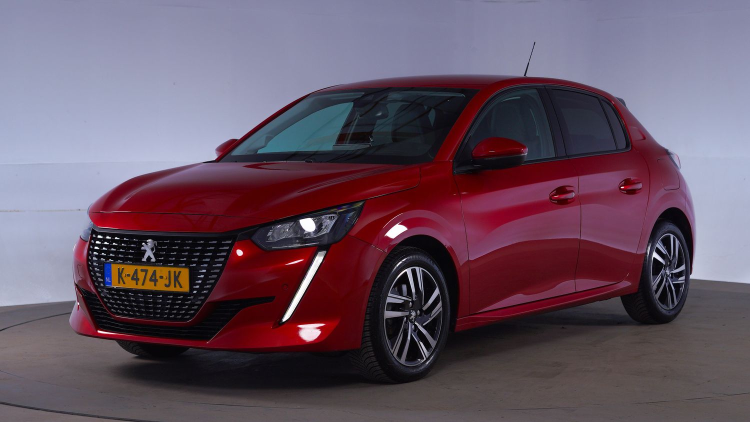 Peugeot 208 Hatchback 2021 K-474-JK 1