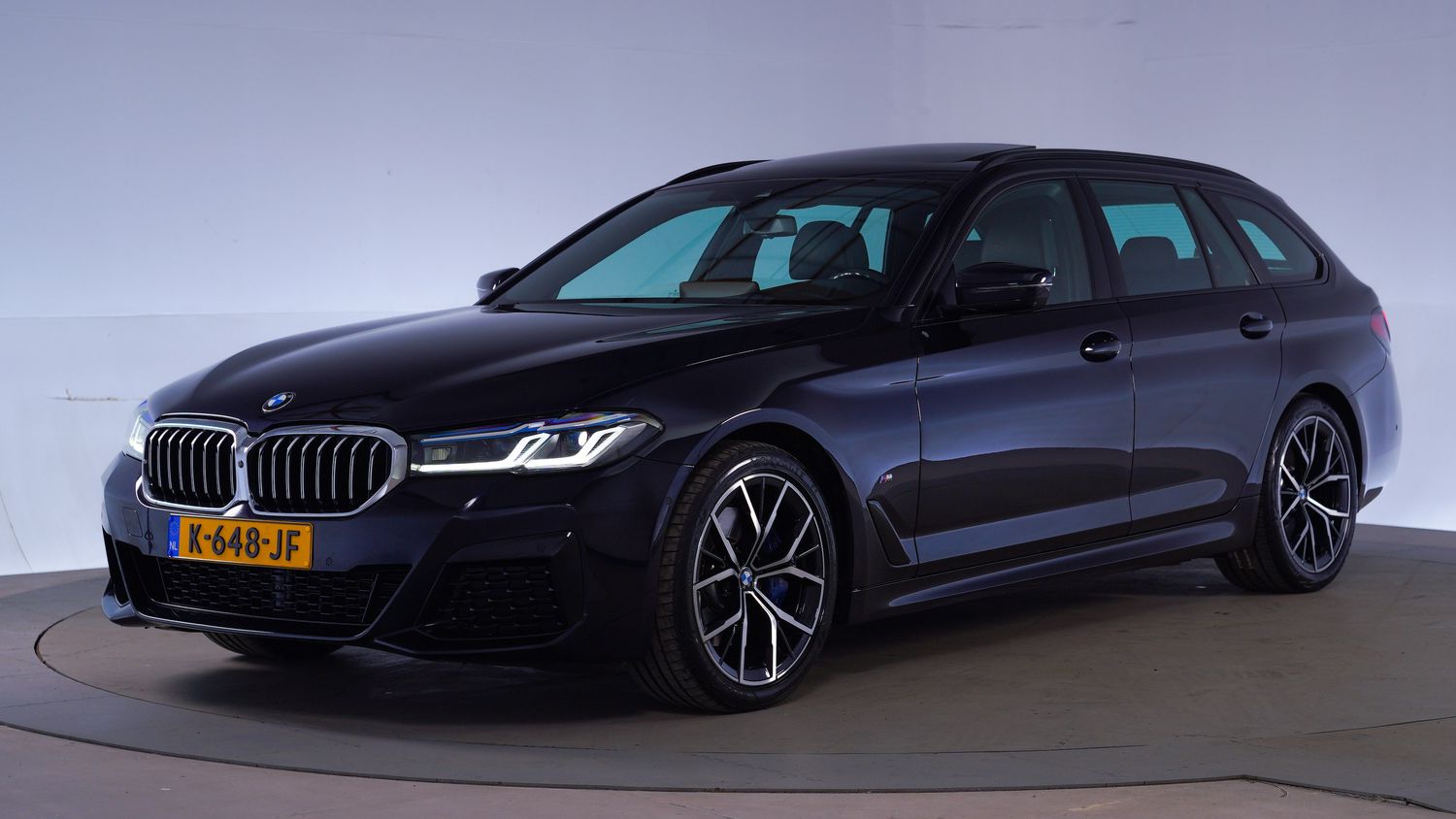 BMW 5-serie Station 2021 K-648-JF 1