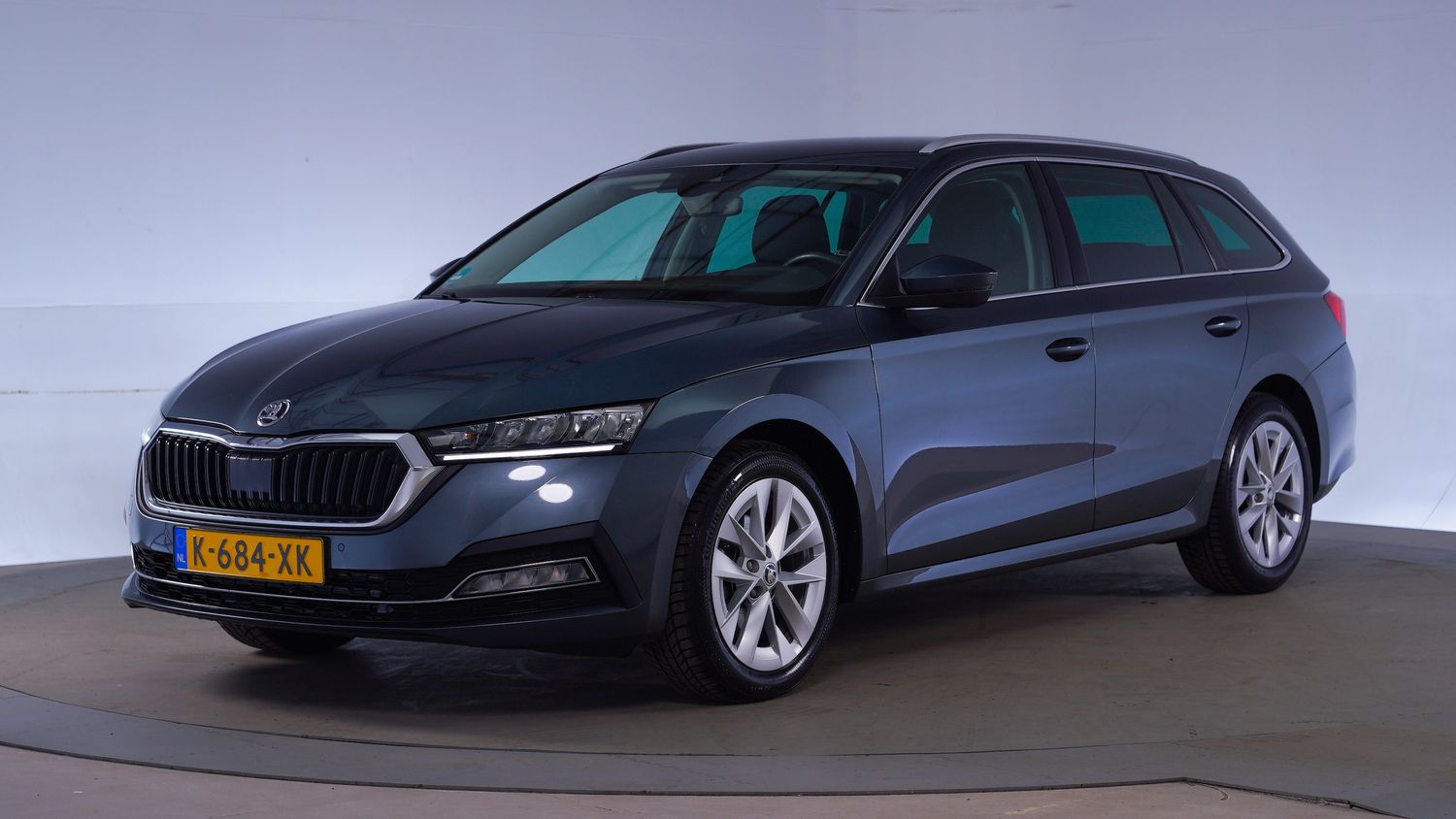 Skoda Octavia Station 2021 K-684-XK 1