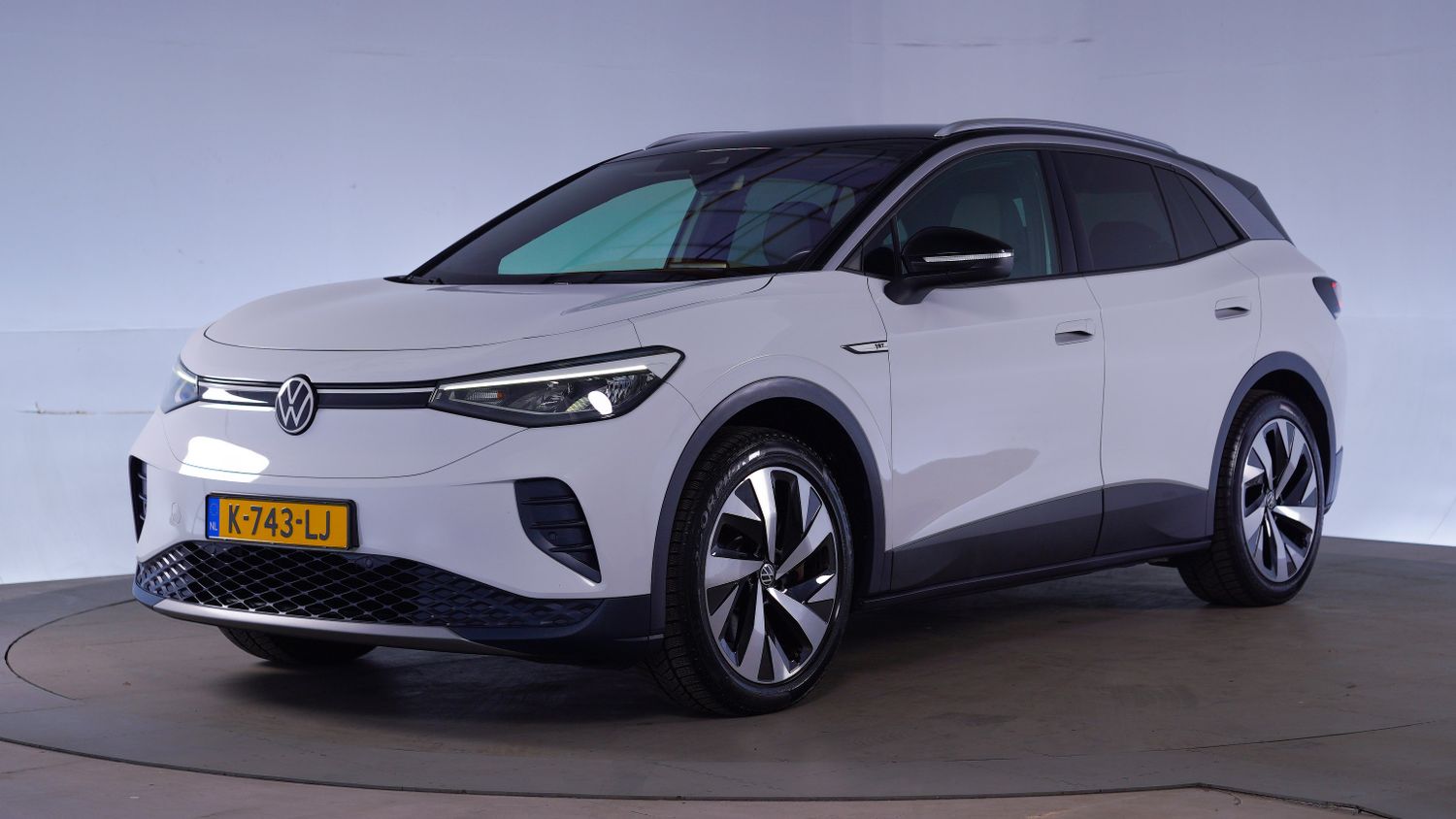 Volkswagen ID.4 SUV / Terreinwagen 2020 K-743-LJ 1