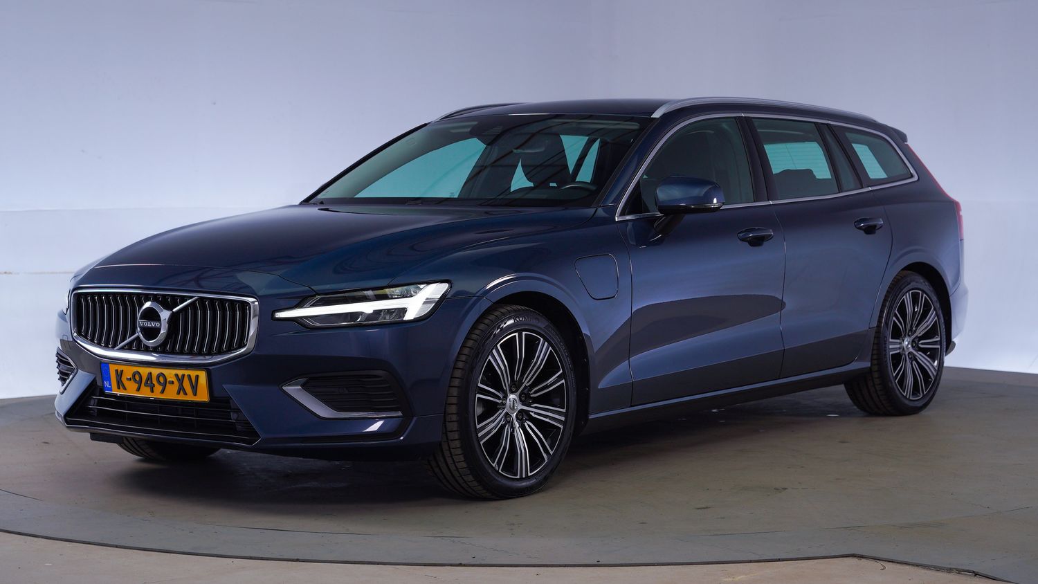 Volvo V60 Station 2021 K-949-XV 1