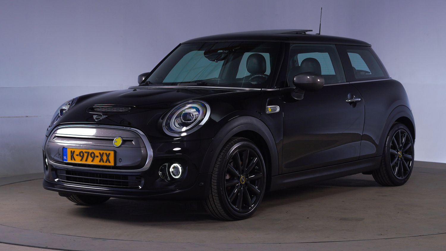 Mini Mini Electric Hatchback 2021 K-979-XX 1