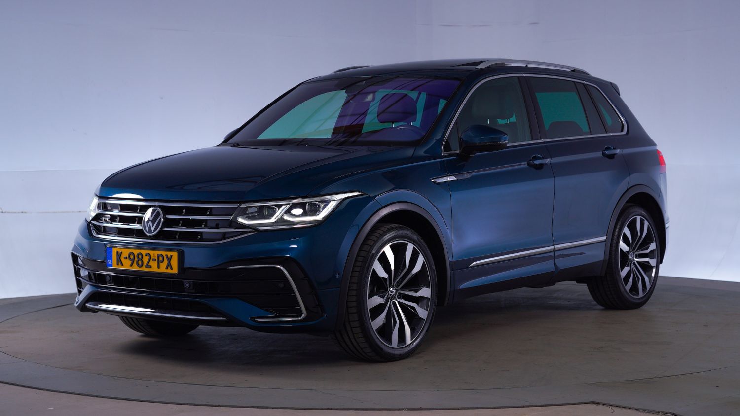 Volkswagen Tiguan SUV / Terreinwagen 2021 K-982-PX 1