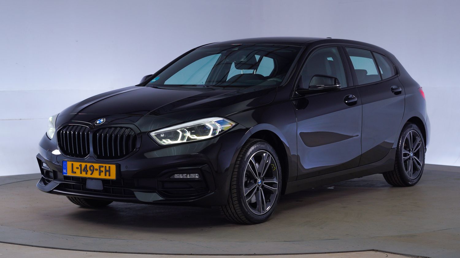 BMW 1-serie Hatchback 2021 L-149-FH 1