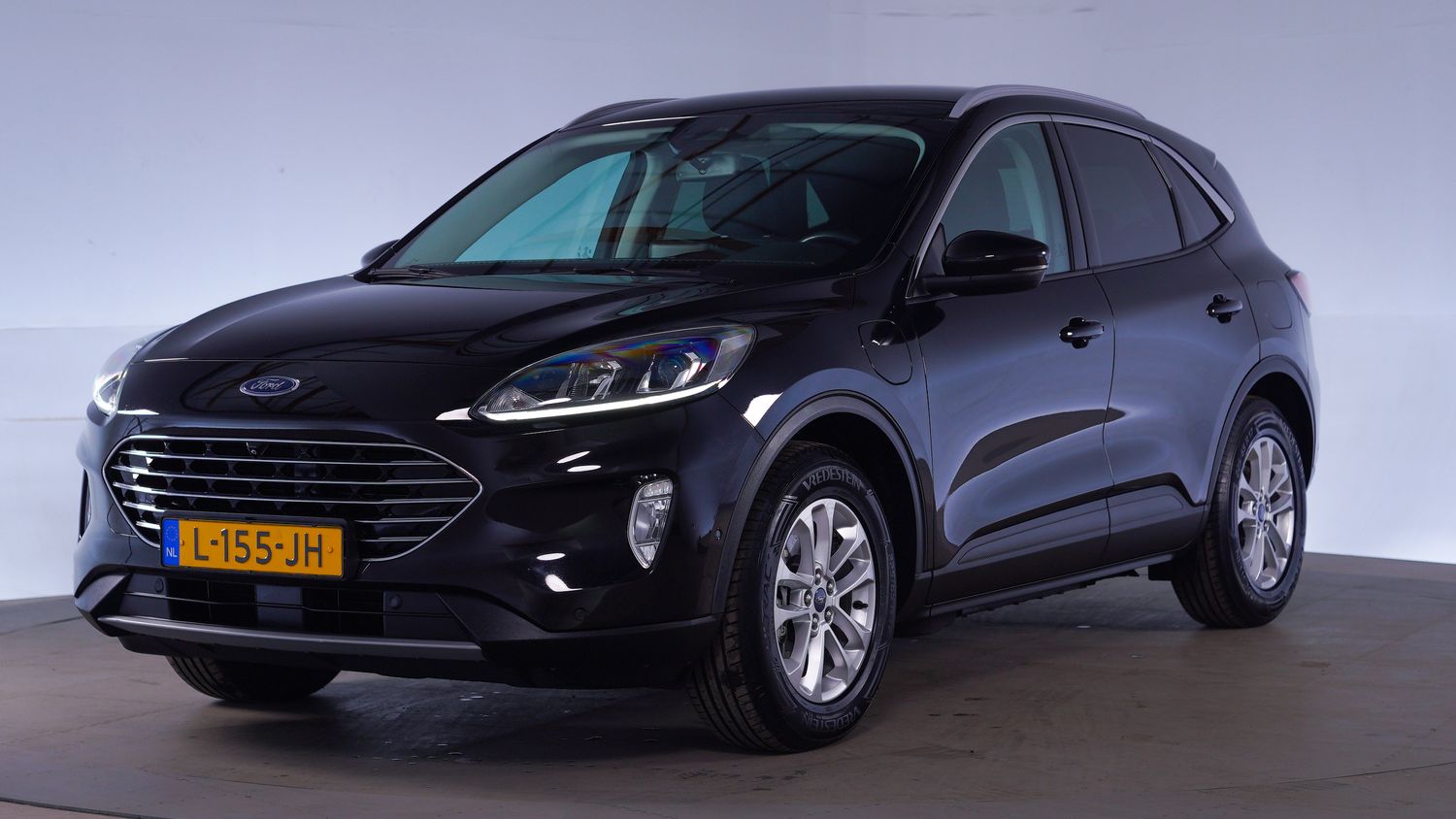 Ford Kuga SUV / Terreinwagen 2021 L-155-JH 1
