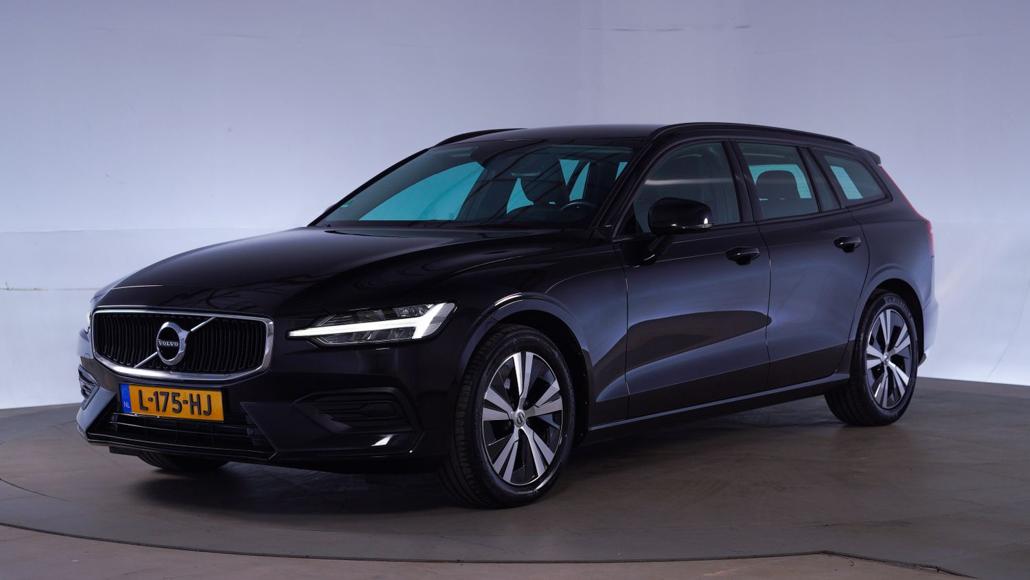 Volvo V60 Station 2021 L-175-HJ 1