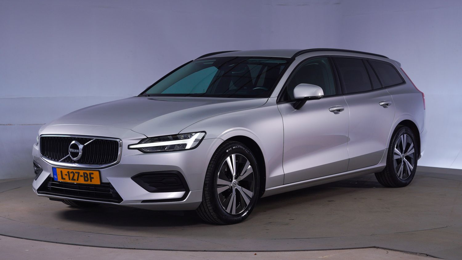 Volvo V60 Station 2021 L-127-BF 1