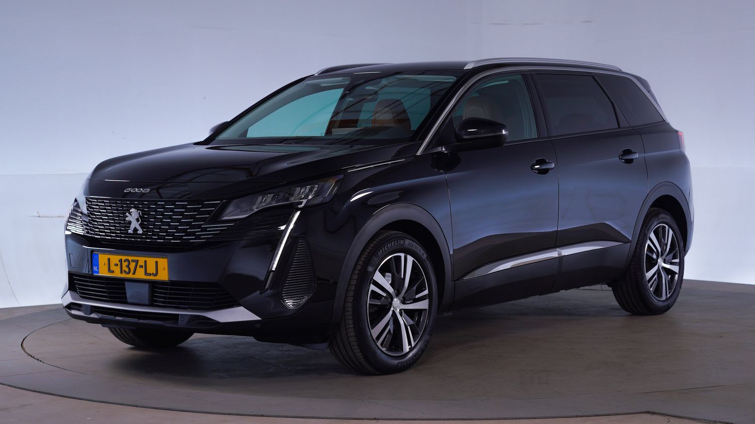 Peugeot 5008 SUV / Terreinwagen 2021 L-137-LJ 1
